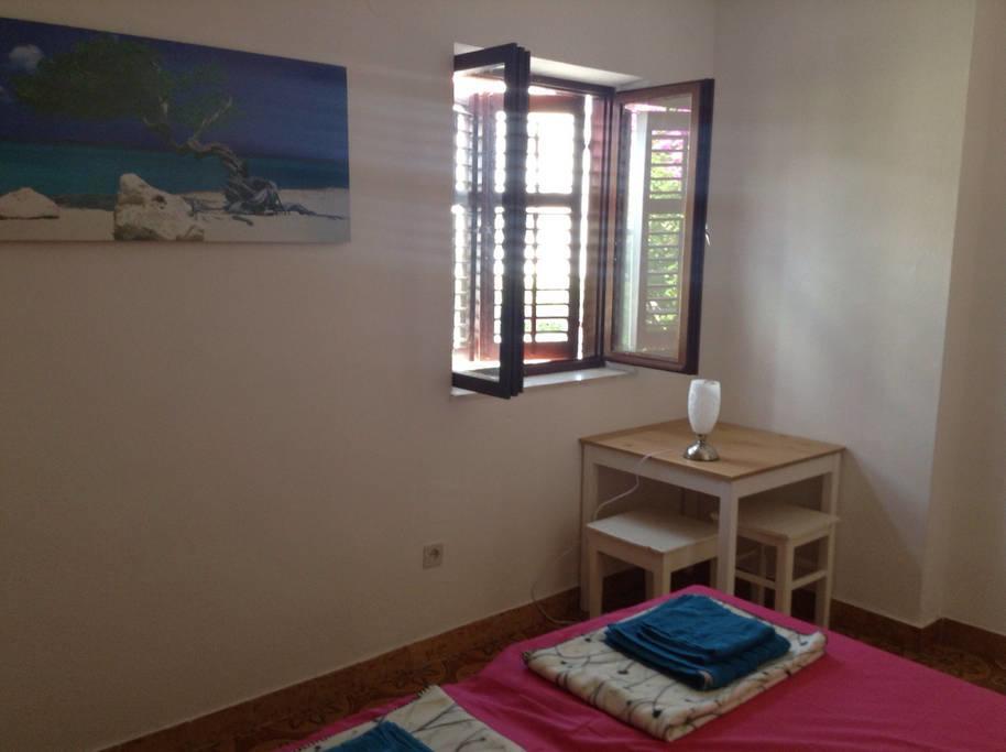 Guest House Perfect Location Bol Bagian luar foto