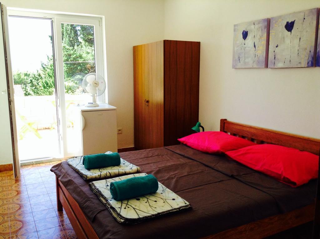 Guest House Perfect Location Bol Bagian luar foto